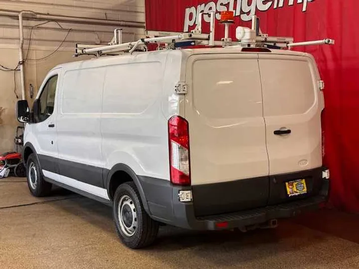 WHITE, 2015 FORD TRANSIT VAN Image 3