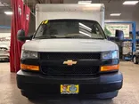 WHITE, 2018 CHEVROLET EXPRESS Thumnail Image 8