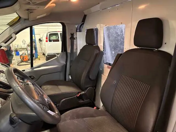 BLACK, 2019 FORD TRANSIT VAN 350 Image 15