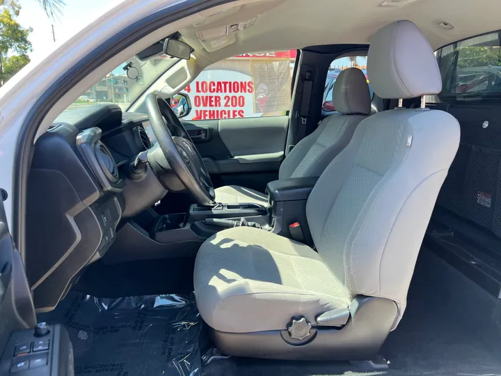 WHITE, 2021 TOYOTA TACOMA ACCESS CAB Image 12