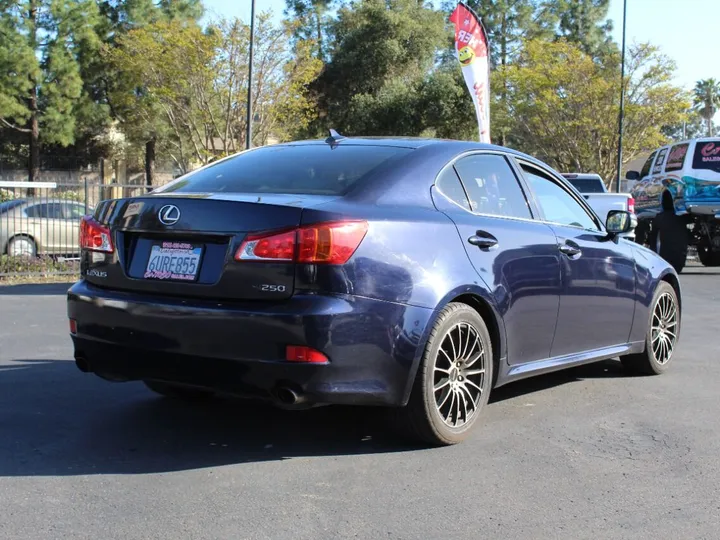 Blue, 2010 LEXUS IS Image 5