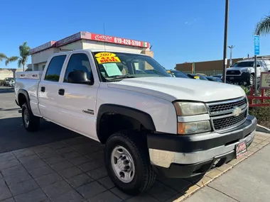 White, 2007 CHEVROLET SILVERADO (CLASSIC) 2500 HD CREW CAB Image 