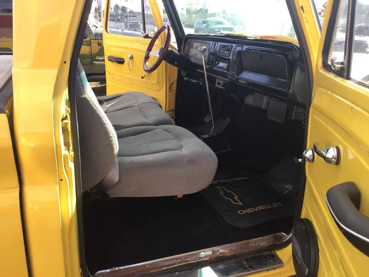 CANARY YELLOW, 1964 CHEVROLET C/K 10 SERIES Image 25