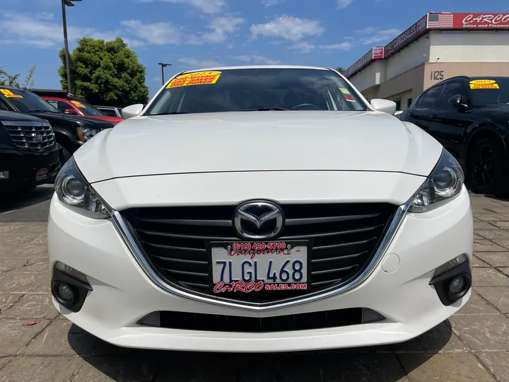 WHITE, 2015 MAZDA MAZDA3 Image 2