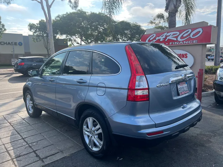 BLUE, 2011 HONDA CR-V Image 7