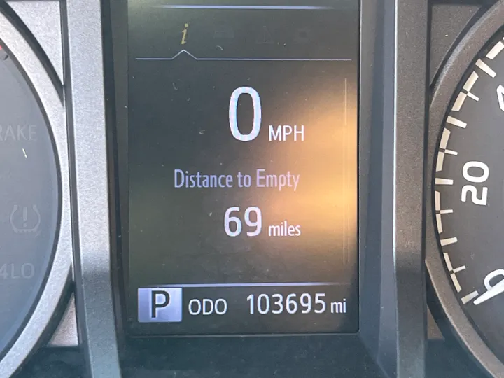 WHITE, 2016 TOYOTA TACOMA DOUBLE CAB Image 23