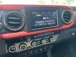 WHITE, 2016 TOYOTA TACOMA DOUBLE CAB Thumnail Image 24