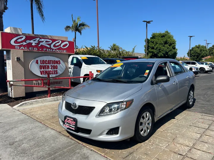 GRAY, 2010 TOYOTA COROLLA Image 5