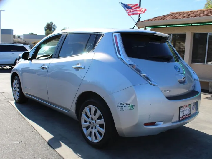 Silver, 2013 NISSAN LEAF Image 6