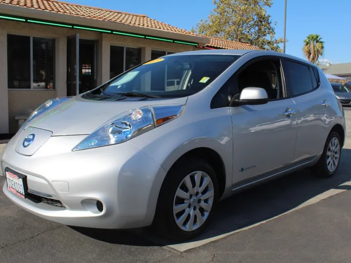 Silver, 2013 NISSAN LEAF Image 4