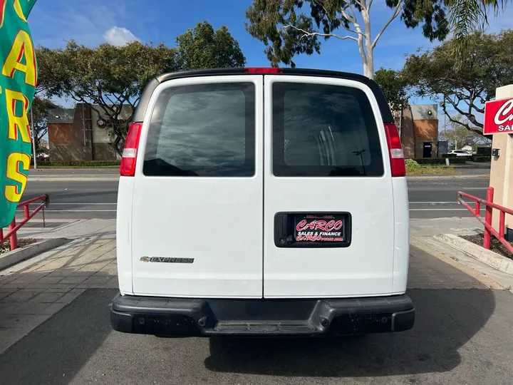 White, 2021 CHEVROLET EXPRESS 2500 CARGO Image 7