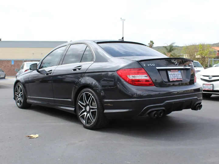 GRAY, 2013 MERCEDES-BENZ C-CLASS Image 4