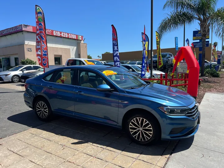 BLUE, 2019 VOLKSWAGEN JETTA Image 10
