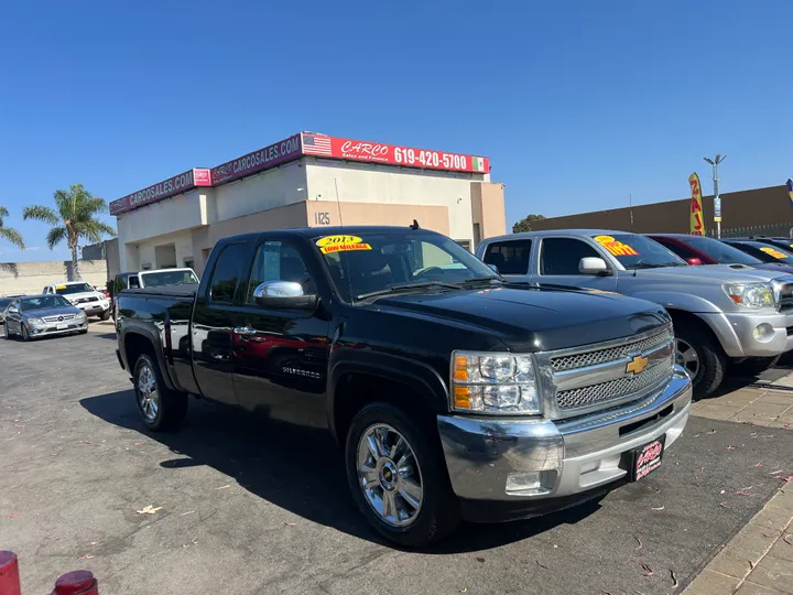 BLACK, 2013 CHEVROLET SILVERADO 1500 EXTENDED CAB Image 2