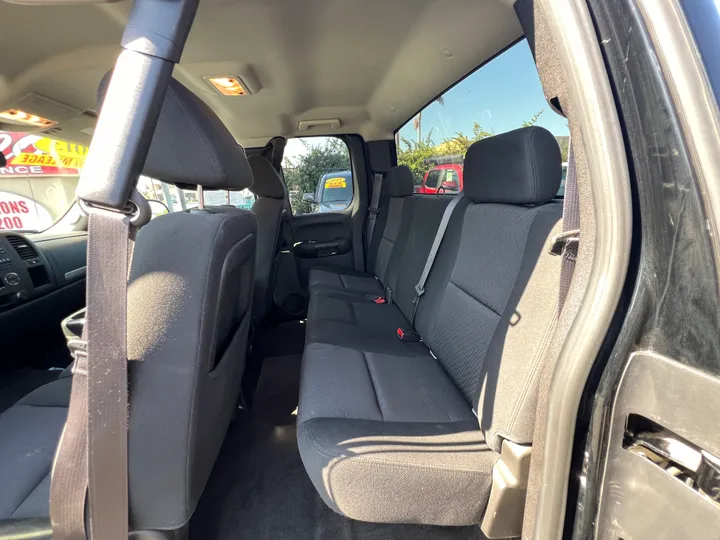 BLACK, 2013 CHEVROLET SILVERADO 1500 EXTENDED CAB Image 26