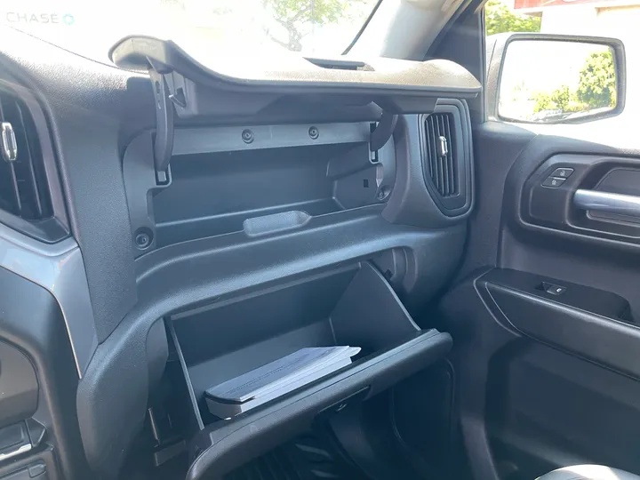 WHITE, 2020 CHEVROLET SILVERADO 1500 REGULAR CAB Image 22