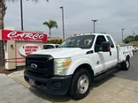 White, 2011 FORD F350 SUPER DUTY SUPER CAB & CHASSIS Thumnail Image 3