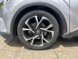 SILVER, 2019 TOYOTA C-HR Thumnail Image 4