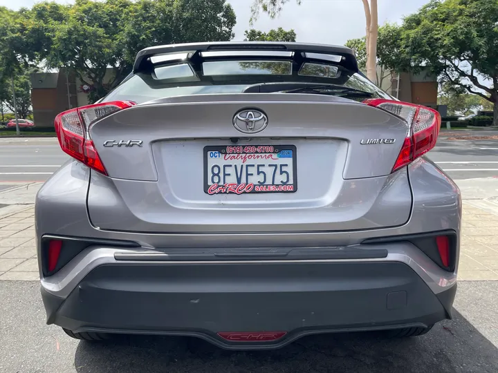 SILVER, 2019 TOYOTA C-HR Image 6