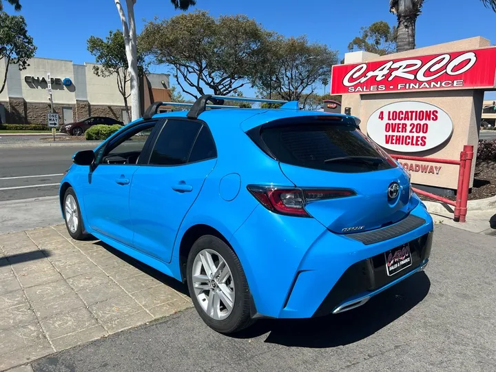 Blue, 2020 TOYOTA COROLLA HATCHBACK Image 6