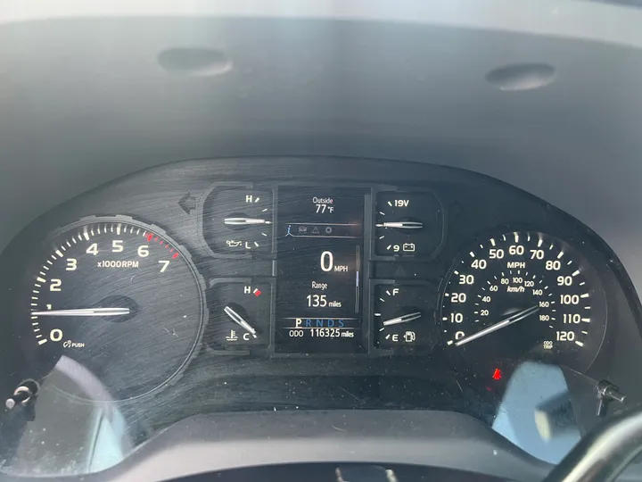 OTHER, 2018 TOYOTA TUNDRA DOUBLE CAB Image 17