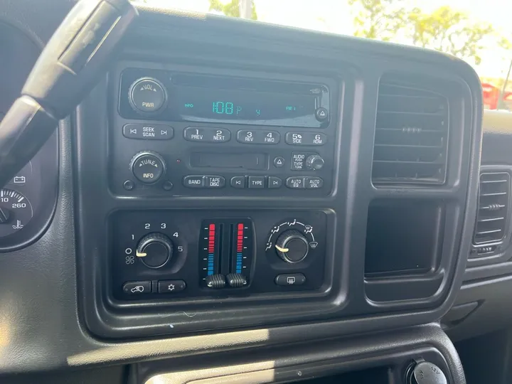 BEIGE, 2005 CHEVROLET SILVERADO 1500 Image 13