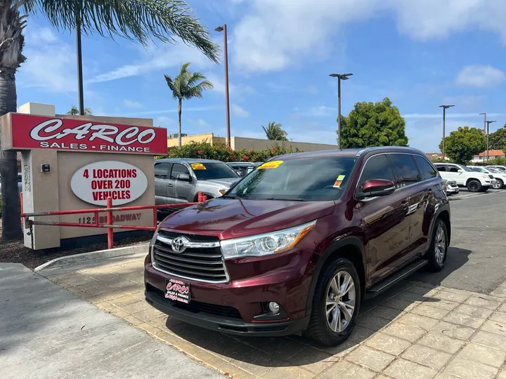 BURGUNDY, 2015 TOYOTA HIGHLANDER Image 4