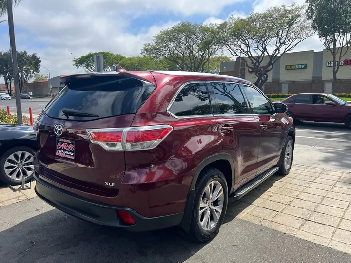 BURGUNDY, 2015 TOYOTA HIGHLANDER Image 9