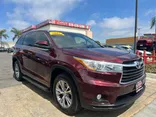 BURGUNDY, 2015 TOYOTA HIGHLANDER Thumnail Image 1