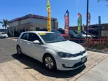 WHITE, 2016 VOLKSWAGEN E-GOLF Thumnail Image 2