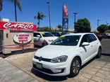 WHITE, 2016 VOLKSWAGEN E-GOLF Thumnail Image 4