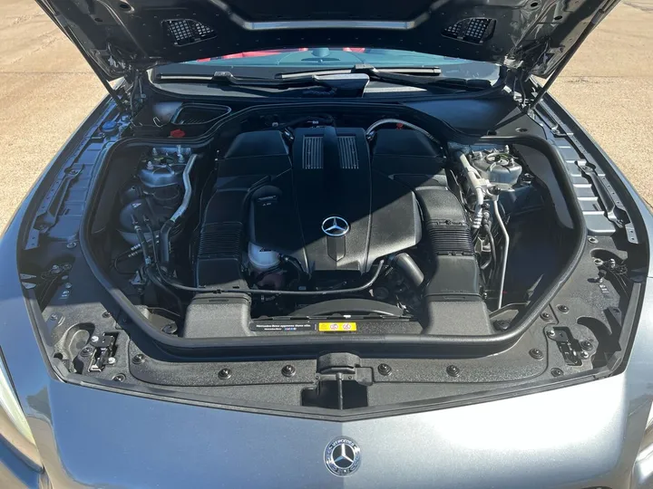 GRAY, 2018 MERCEDES-BENZ SL Image 47