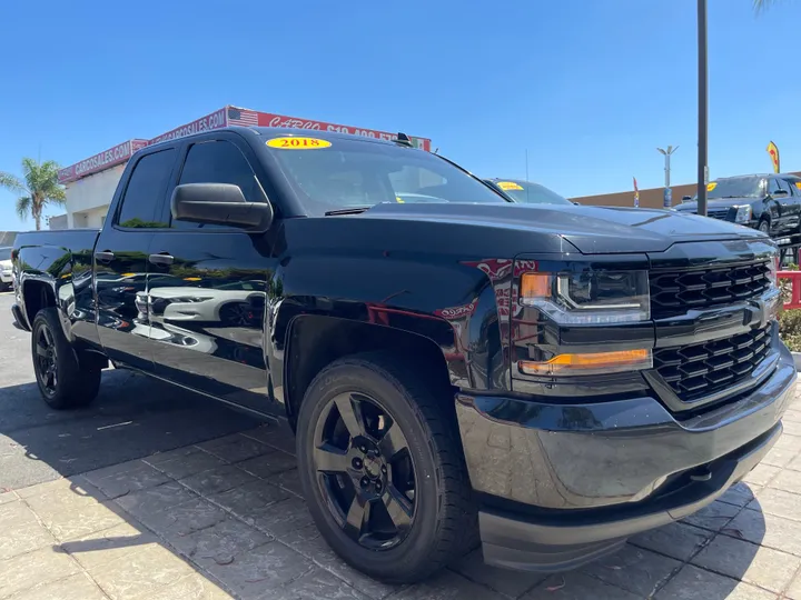 BLACK, 2018 CHEVROLET SILVERADO 1500 DOUBLE CAB Image 1