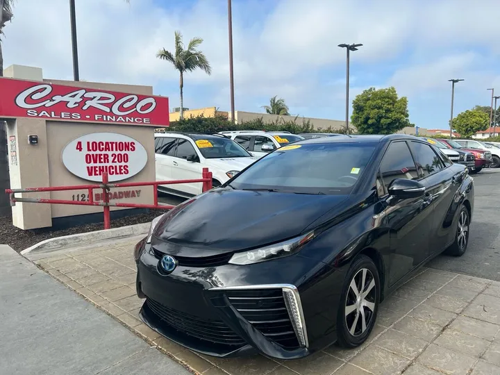 Black, 2017 TOYOTA MIRAI Image 5