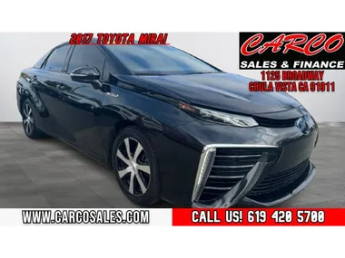 BLACK, 2017 TOYOTA MIRAI Image 