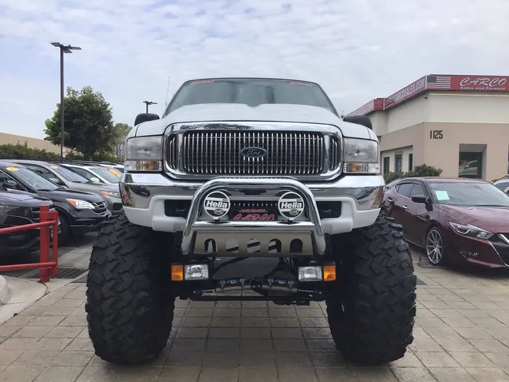 White, 2000 FORD EXCURSION Image 5