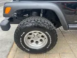 BLACK, 2005 JEEP WRANGLER Thumnail Image 6