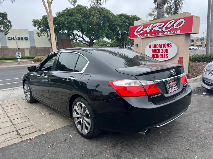 BLACK, 2013 HONDA ACCORD Image 5