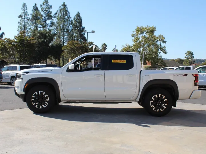 White, 2022 NISSAN FRONTIER CREW CAB Image 4