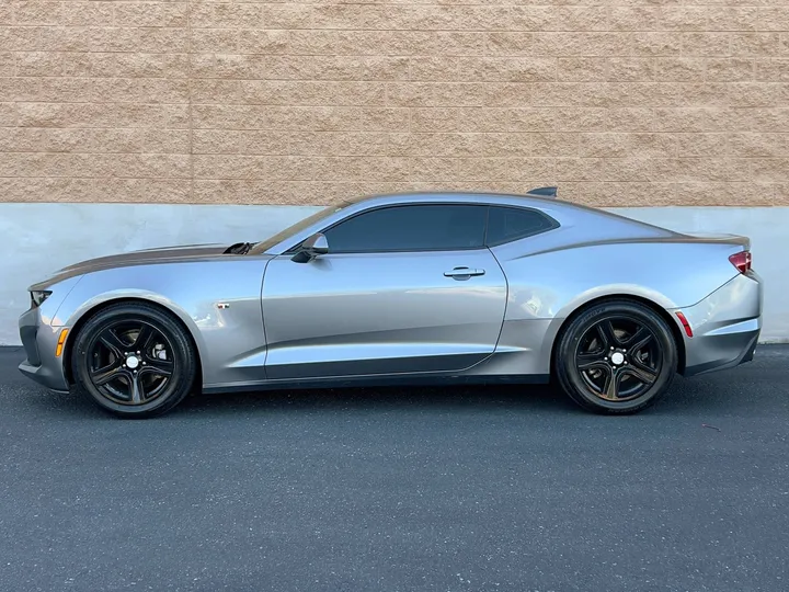 GREY, 2019 CHEVROLET CAMARO LT Image 2