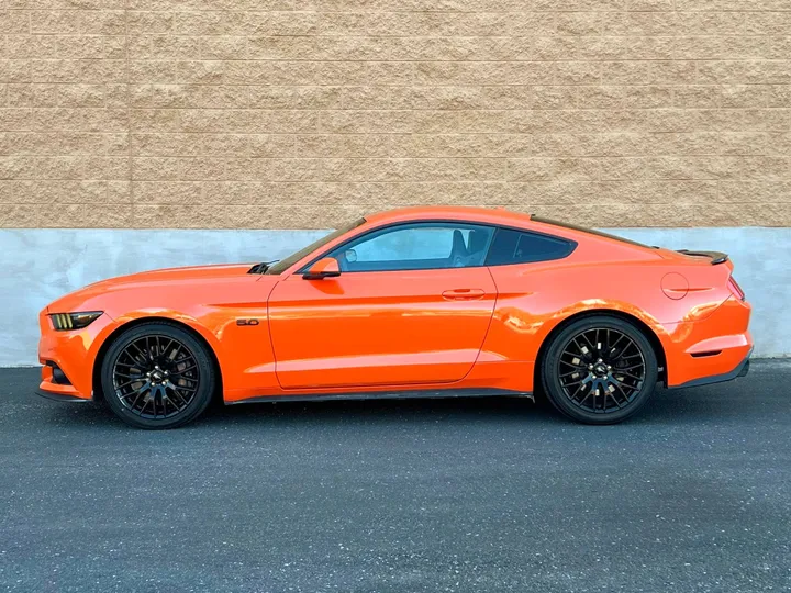 ORANGE, 2015 FORD MUSTANG GT PREMIUM Image 2