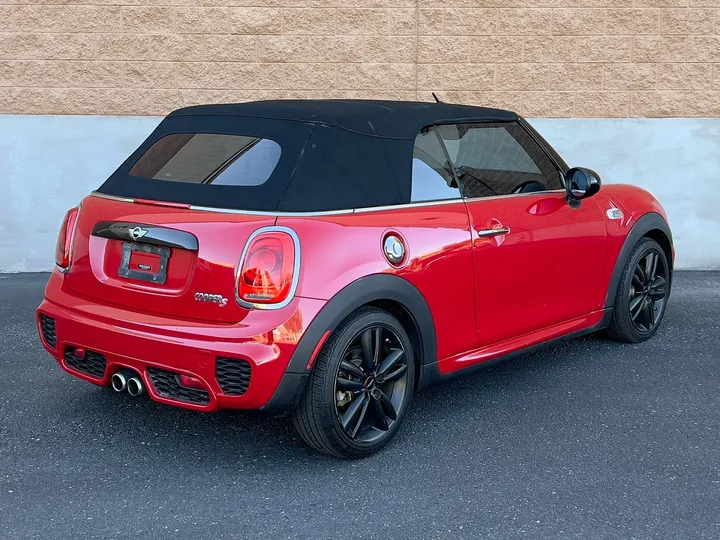 RED, 2016 MINI COOPER S CONVERTIBLE Image 21