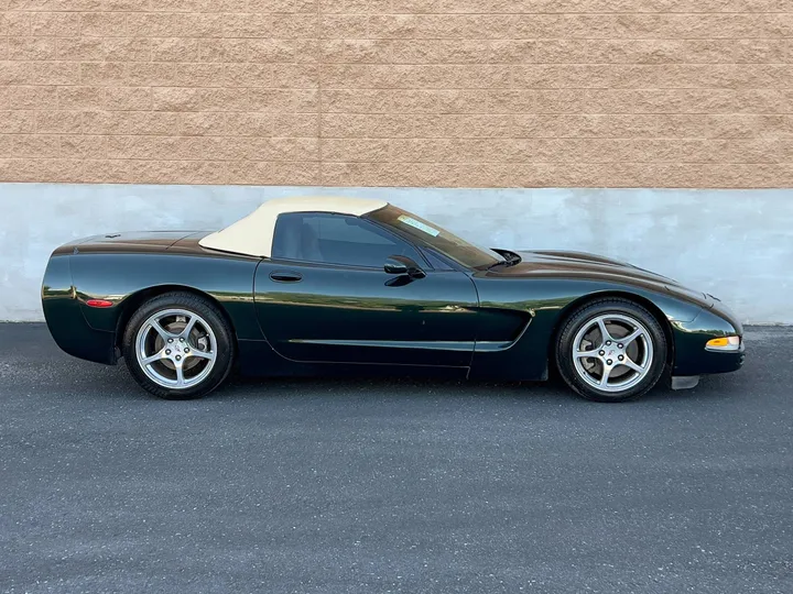 GREEN, 2000 CHEVROLET CORVETTE CONVERTIBLE Image 18