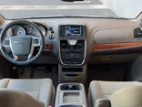 WHITE, 2015 CHRYSLER TOWN & COUNTRY Thumnail Image 9