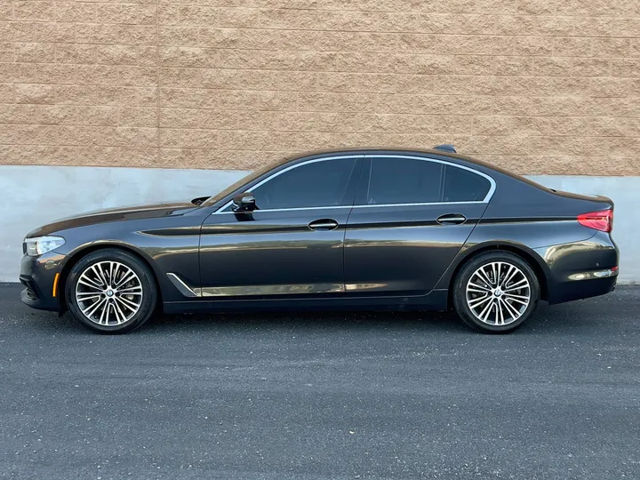 GRAY, 2017 BMW 5 SERIES Image 2