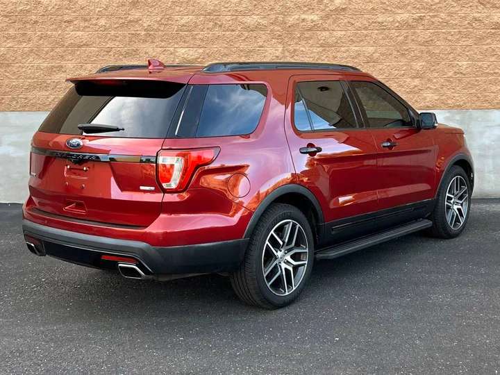 RED, 2017 FORD EXPLORER Image 24