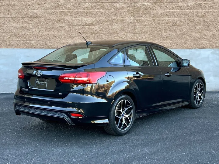 BLACK, 2015 FORD FOCUS SE Image 22