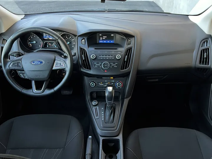 BLACK, 2015 FORD FOCUS SE Image 10