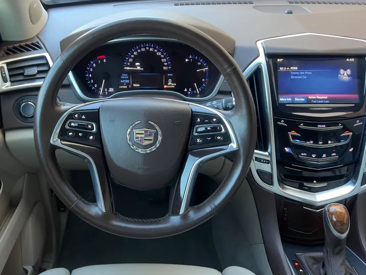 WHITE, 2015 CADILLAC SRX LUXURY COLLECTION Image 12