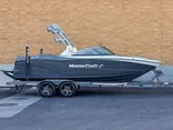 GRAY, 2020 MASTERCRAFT BOAT XT SERIES XT 21 Thumnail Image 3